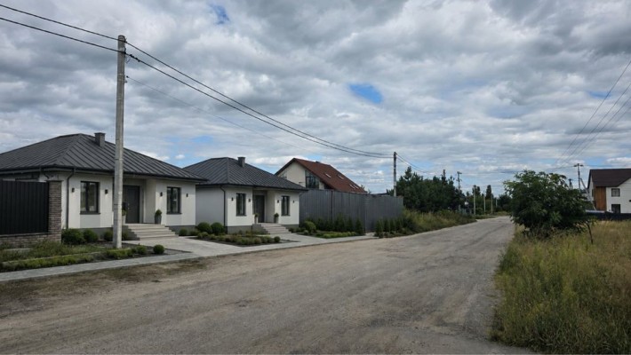 Одноповерховий булинок цент Білогородки - фото 1