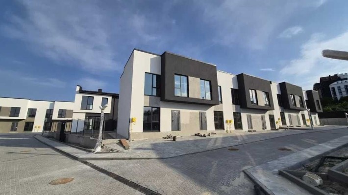 Продаж газифікованого таунхаусу у центрі с. Білогородка | Без комісії - фото 1