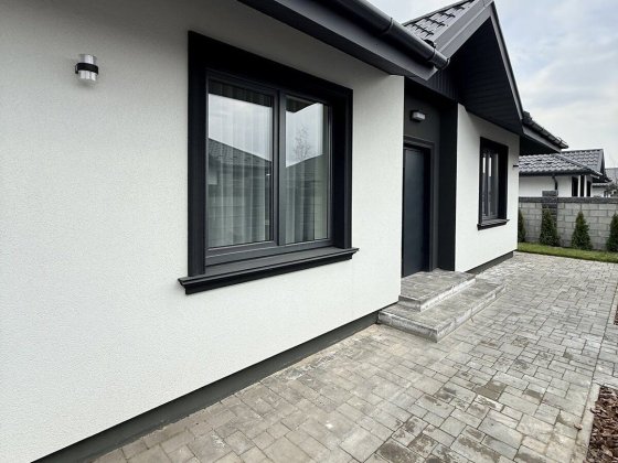 Продам будинок з ремонтом в місті Ворзель, 100 м², ділянка 4 сотки — 200 000 $