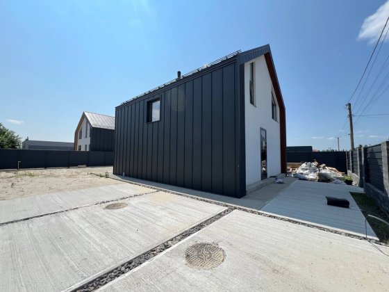 • Два сучасні будинки в Білогородці | 150 м² | 5 соток