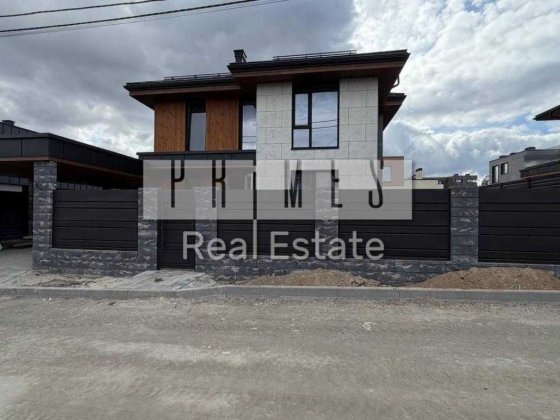 Продаж енергоефективного будинку з навісом та газом, с. Ходосівка Ходосівка