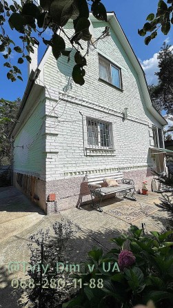 Продаж! Будинок, дача в с Ходосівка! 6 соток, 120м.кв! Альтанка, садок, цоколь, підвал! Поруч ліс, о - фото 1