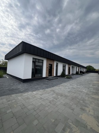 Таунхаус 56м² у Білогородці, 1,8 сотки, 2 паркомісця, без комісії - фото 1