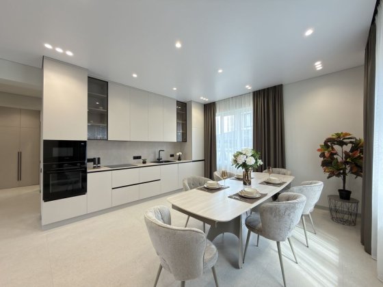 Будинок з ремонтом у Ходосівці 190 м² | Газ | 6,3 сотки