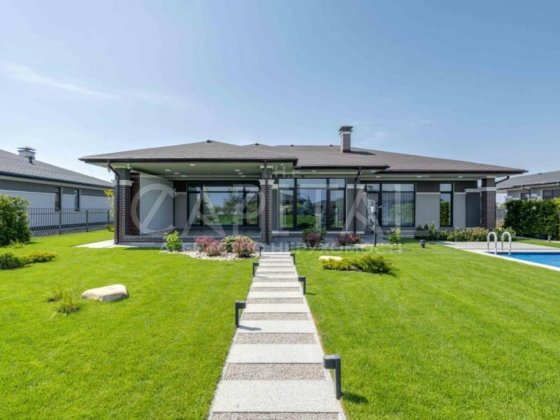 Продажа готового дома с дизайнерски ремонтом Золоче, Вишенки, Осокорки Вишенки