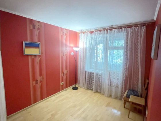 Продаж 2-к квартира 51.1 м² із погребом та газом. метро Вокзальна вул.  Шовкуненка, 3 Киев