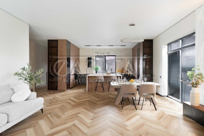 Продаж будинку з сучасним ремонтом Осокорки закрите КМ 150м2 - фото 1