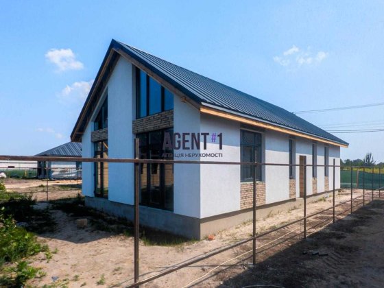 Продаж сучасного будинку з другим світлом Білогородка