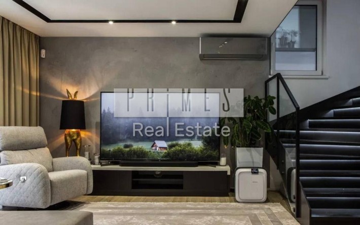 Продаж будинок 258 м² з басейном  Білогородка з ремонтом - фото 1