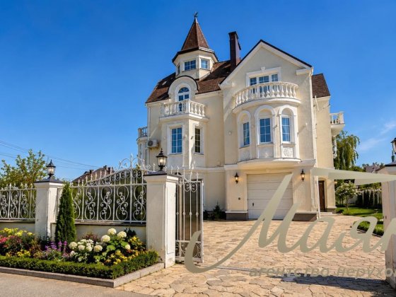 Продаж преміального 3-поверхового будинку 350 м² у Гореничах, Бучанський район, Київська область Гореничи