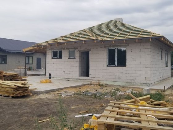 Продаж будинку в с.Гнідин, 7 соток.