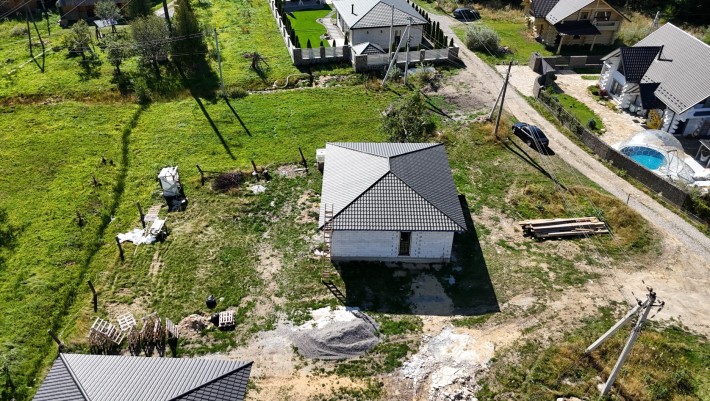 Будинку площею 98 м² у Микуличині із неймовірною панорамою на гору Хом’як. - фото 1