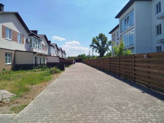Продаж таунхауза  у котеджному містечку Бельведер сіті