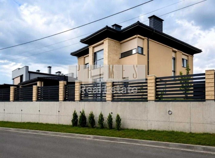 Продаж будинку з ремонтом, ділянка 7 соток, Лісники - фото 1