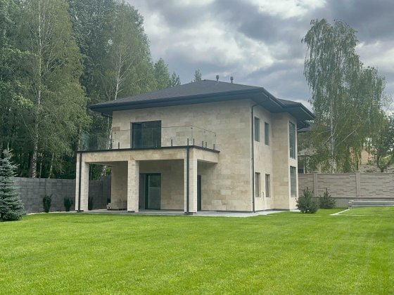 Преміальний будинок в Гореничах Гореничи