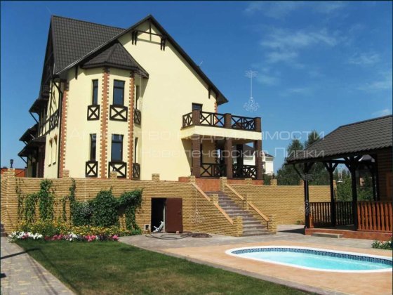 Продаж 3 поверхового просторого та світлого котеджу 386м2 (10сот) с. Лісники — вул. Кільцева, 3 / 9 