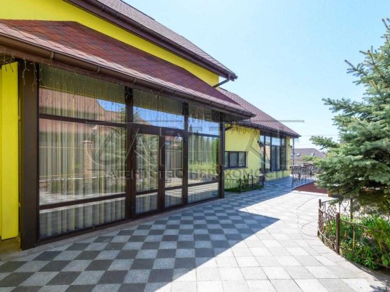 Елітний будинок 320 м² з мармуром + гостьовий 168 м², Гореничі