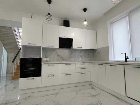 4-к будинок Бориспільський, Гора, 220000 $ Гора