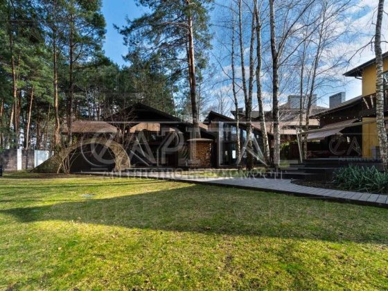 Продаж 6к  Будинку 750м2  вул. Лісова, Романків Підгірці