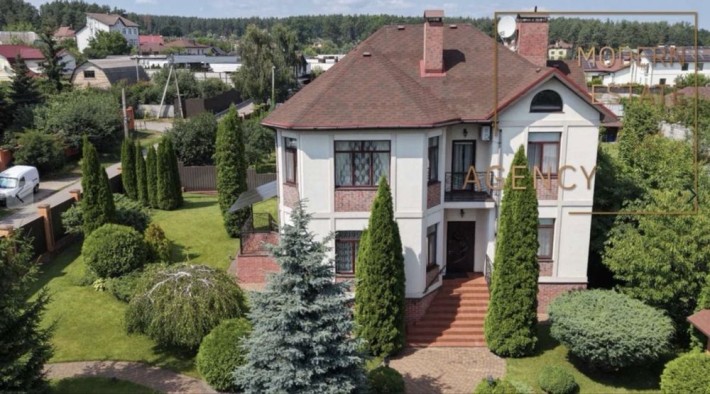 Стоянка будинок 307м2.15,6сот. Укриття, сауна, гостьовий будинок. продам Дом - фото 1
