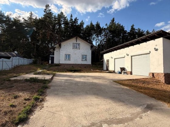 Продаж Будинок. Стоянка 2.Закрите Містечко.Свердловина.Газ.Гараж.25кВт Стоянка