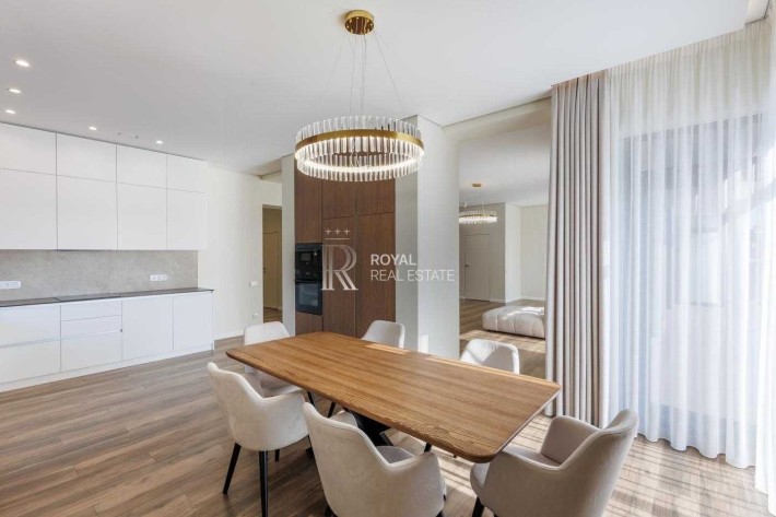 Продаж Будинок Стоянка 203,1 м² 13,7 соток Басейн Тепловий насос Камін Закрите містечко Охорона 24/7 - фото 1