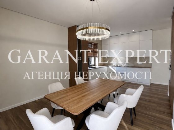 Будинок з БАСЕЙНОМ! Дизайнерський ремонт! ГАЗ Стоянка