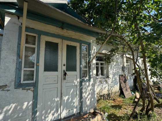 Продам житловий будинок з гарною земельною ділянкою с.В.Димерка