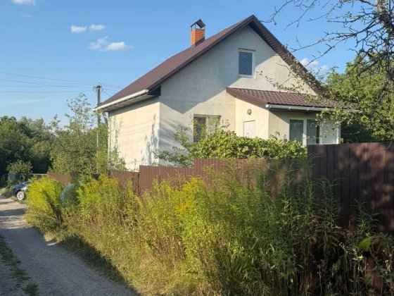 * Будинок 120 кв. м  + 6 соток СТ "Дружба" (вул. 4-а Садова, 2) смт. Глеваха Глеваха