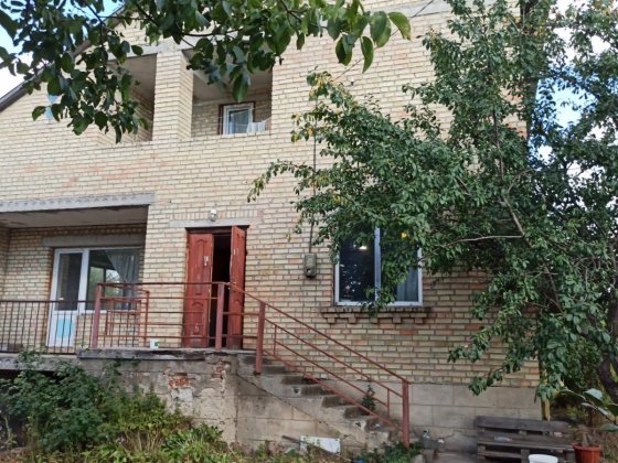 Капітальний цегляний будинок 245 м² у Немішаєво - 12 соток, від власника Немешаево