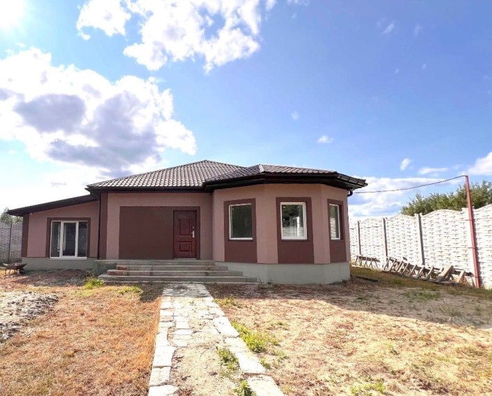 Продаж 1-поверхового будинку 140 м² на 8 сотках | Автономність | 20 кВт | Поруч Київ - фото 1
