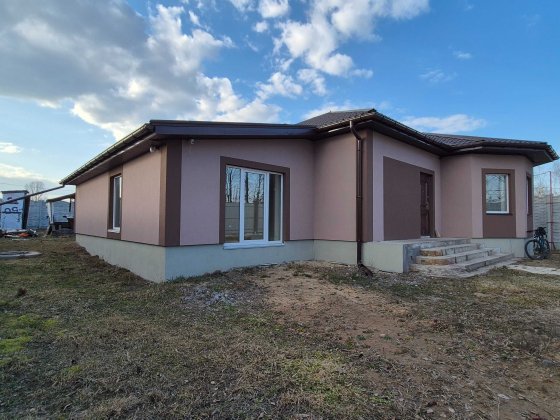 Продам будинок 140 м². Немішаєве | 8 соток | 20 кВт | Зроблена штукатурка, переливний септик 15 кВт, Немешаево