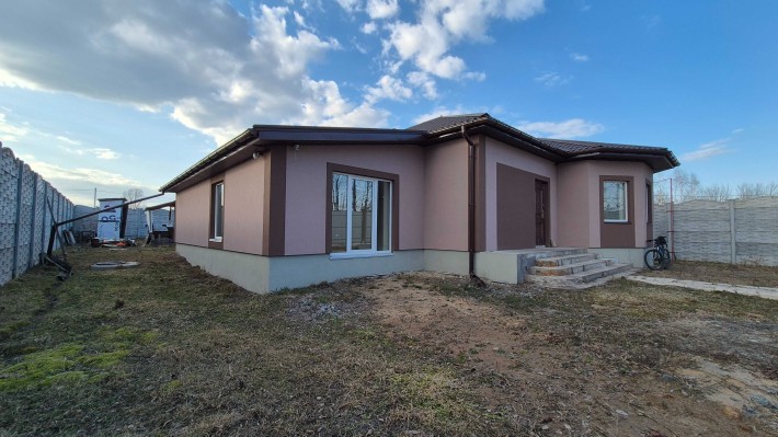 Продам будинок 140 м². Немішаєве | 8 соток | 20 кВт | Зроблена штукатурка, переливний септик 15 кВт, - фото 1