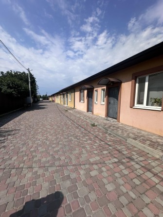 Продається  чудовий танхаус в селі Глеваха. - фото 1