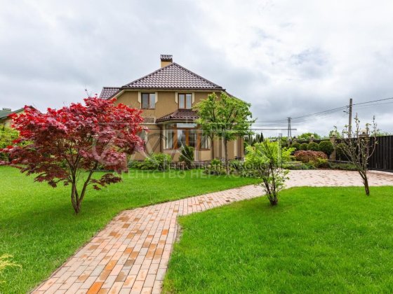 Продаж будинку 200м2, три спальні, 15-сот ділянка, чудовий двоповерховий будинок в містечку Глеваха 