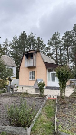 Будинок з ділянкою, дача, біля Гостомеля - фото 1