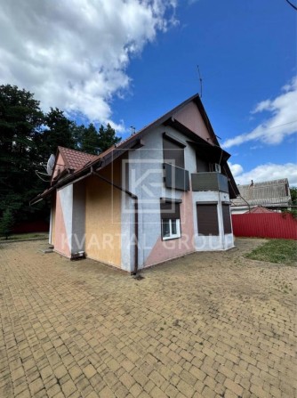 Будинок біля лісу в закритому дачному кооперативі, 150 м2 . 4 сотки - фото 1