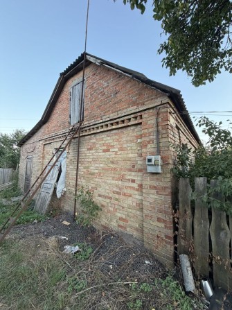 Продаж будинку під капремонт або під знос. Земельна ділянка 15 сот. Мінімальні податки. Без комісії% - фото 1