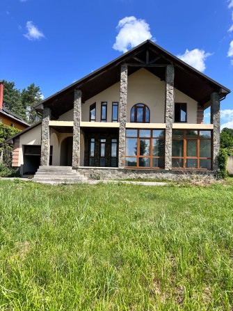 Будинок на березі озера в с. Бобриця - фото 1