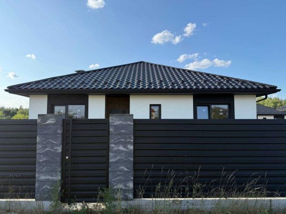 Гарний Будинок 117 м²! 4,5 сотки ділянка. Гарна локація. ЄОселя та інші програми! 85000