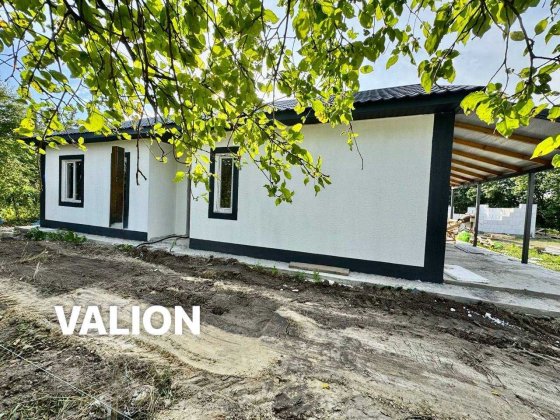 Продається 1 поверховий БУДИНОК 85 кв.м на 5,6 соток землі - Дударків- ЦЕНТР