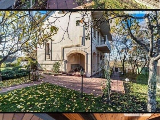 Забучье дом с бассейном сауной ремонтом мебелью и 13 сотками участка Забуччя