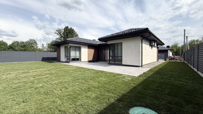 ЦІНА ДО КІНЦЯ СЕРПНЯ! Будинок 116 м² з ремонтом | Газ | Укриття - фото 1