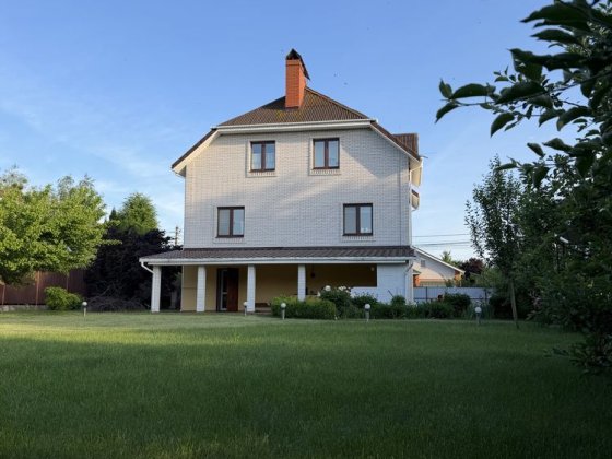 Продаж 2х поверхового будинку в Зазимʼя без %