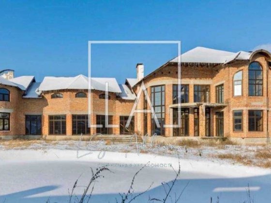 Продається дім 1000 кВ.м. в Зазім,ї ,Броварський р-н.,Київ.Без%