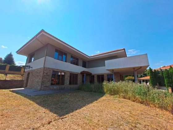 Продаж будинку 265 м² та ділянки 12 соток в елітних Іванковичах! вул. Струмкова, 20