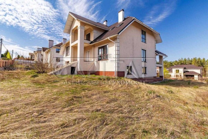 Продаж / Будинок / 696 м2 / Іванковичі / вул. Космонавтів, 9 - фото 1