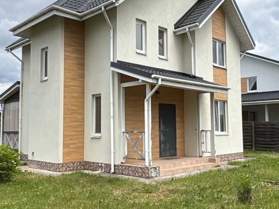 Продаж будинку Фастівський р-н с. Крушинка, КМ "СІМ ОЗЕР" Крушинка