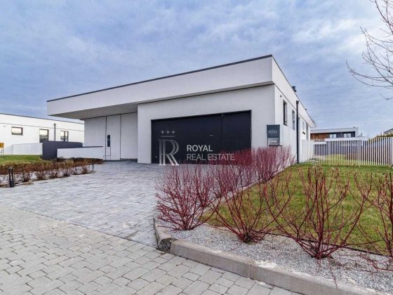 Продаж 1 поверхового Будинка 240 м2 з газом 12 соток озеро поруч  м. Крушинка Київська обл. Крушинка