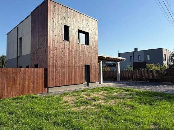 Продаж будинку в Крушинке КМ На Счастливій 165м2 8 соток бізнес БЕЗ %